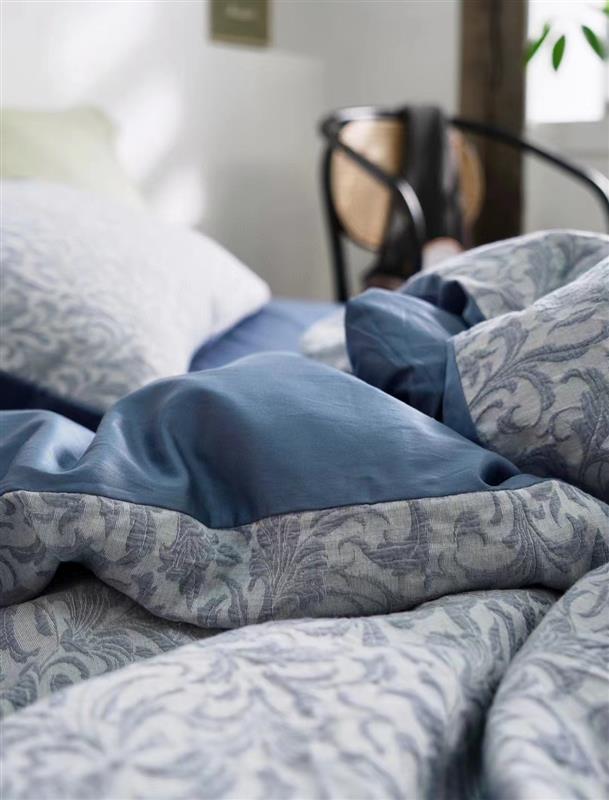 Jaqcuard Floral Weave Grey Bedding Set-KING