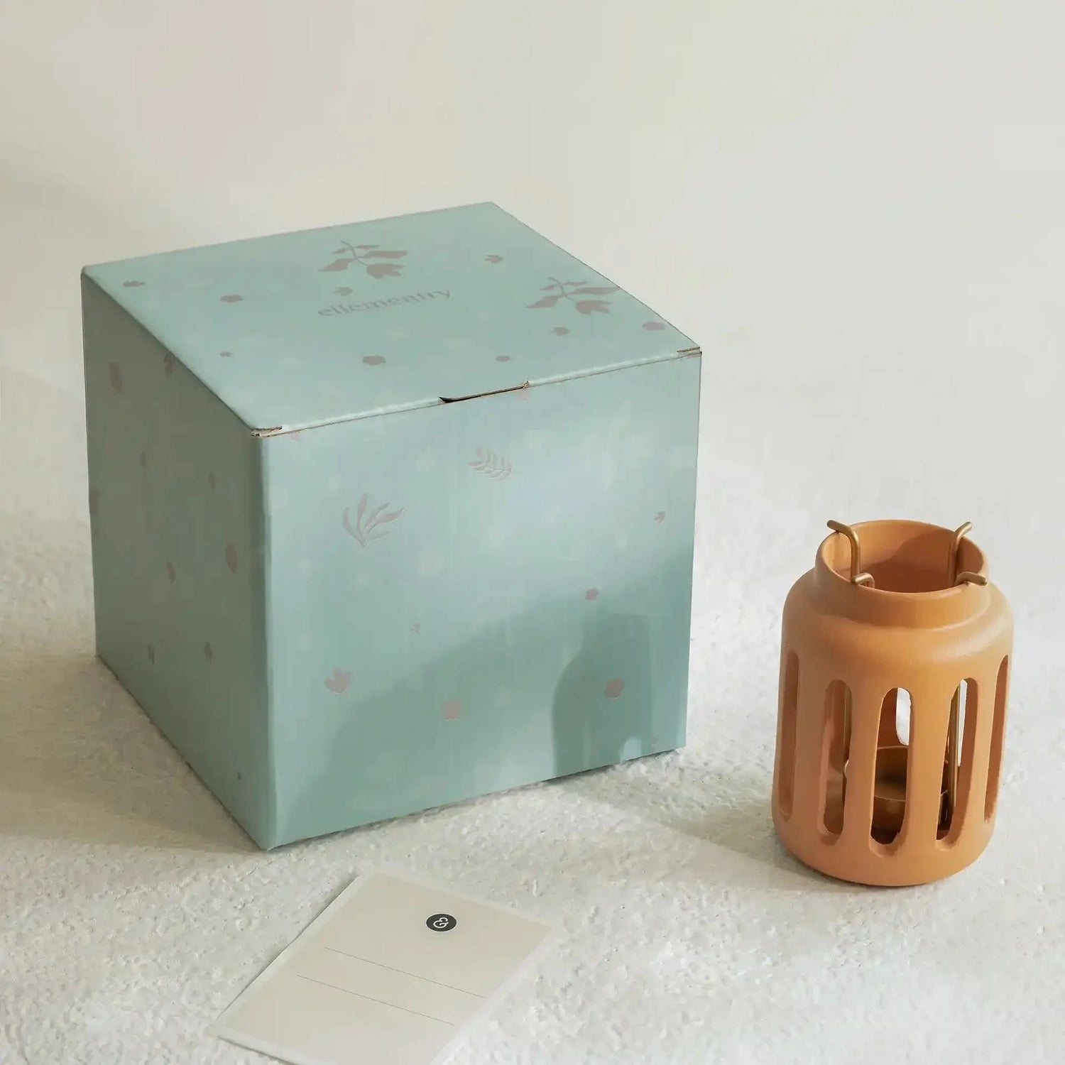 Lupa Terracotta Round Lantern W/Metal Handle - Small