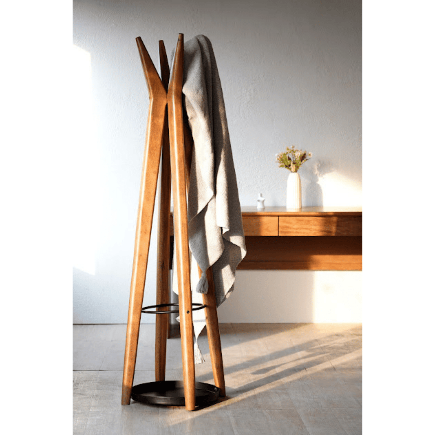 Milav Coat Rack
