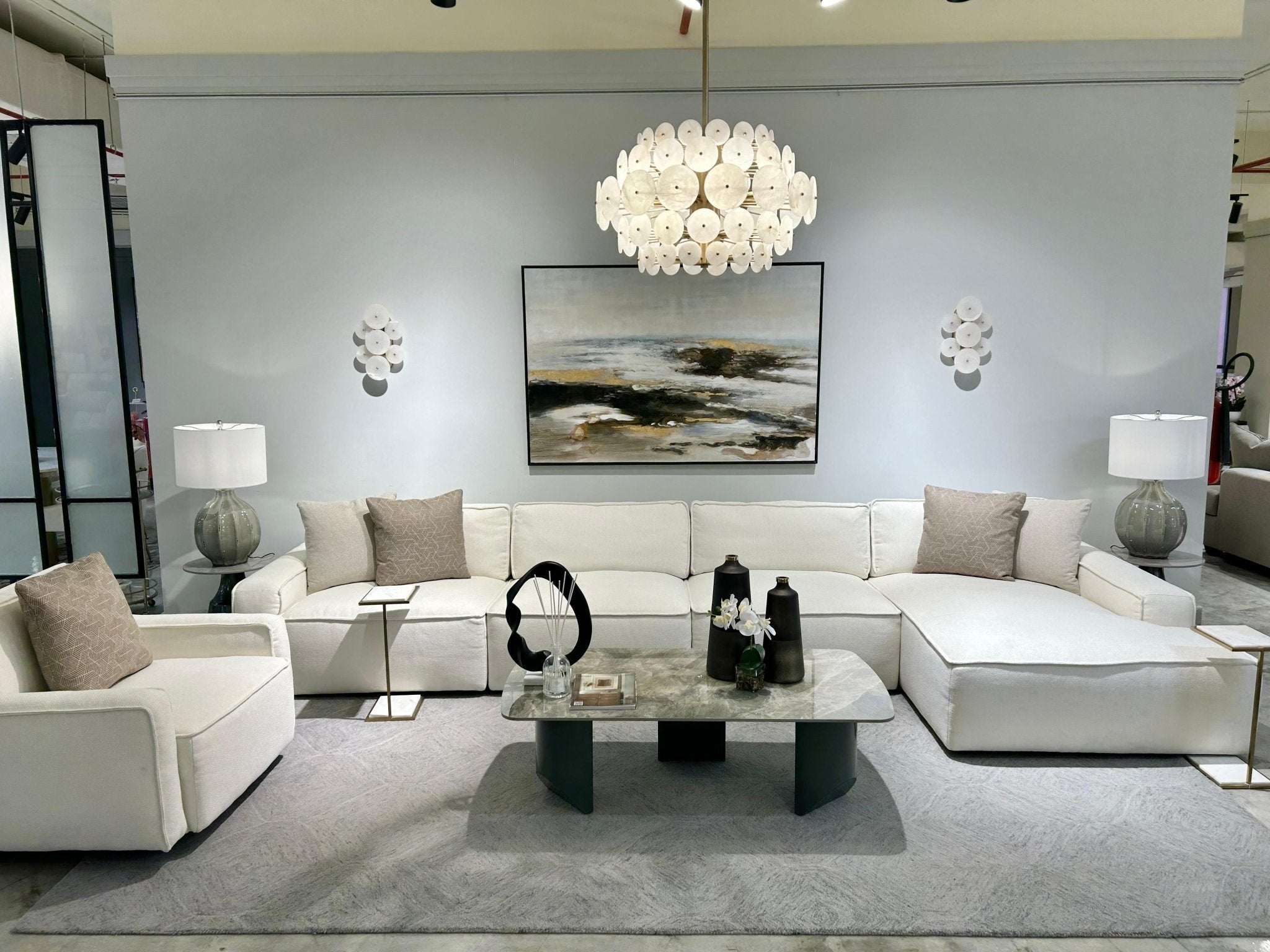 Moscow Sectional with Free Rug