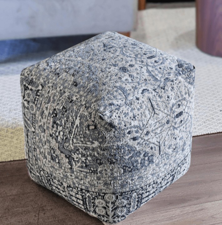 PALUS-POUF