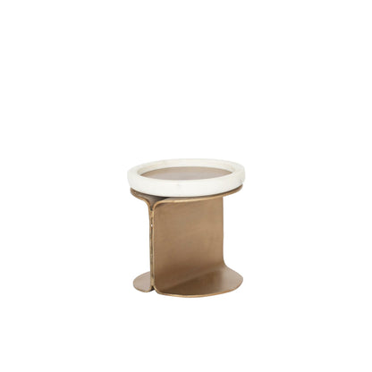 Pillar Holder