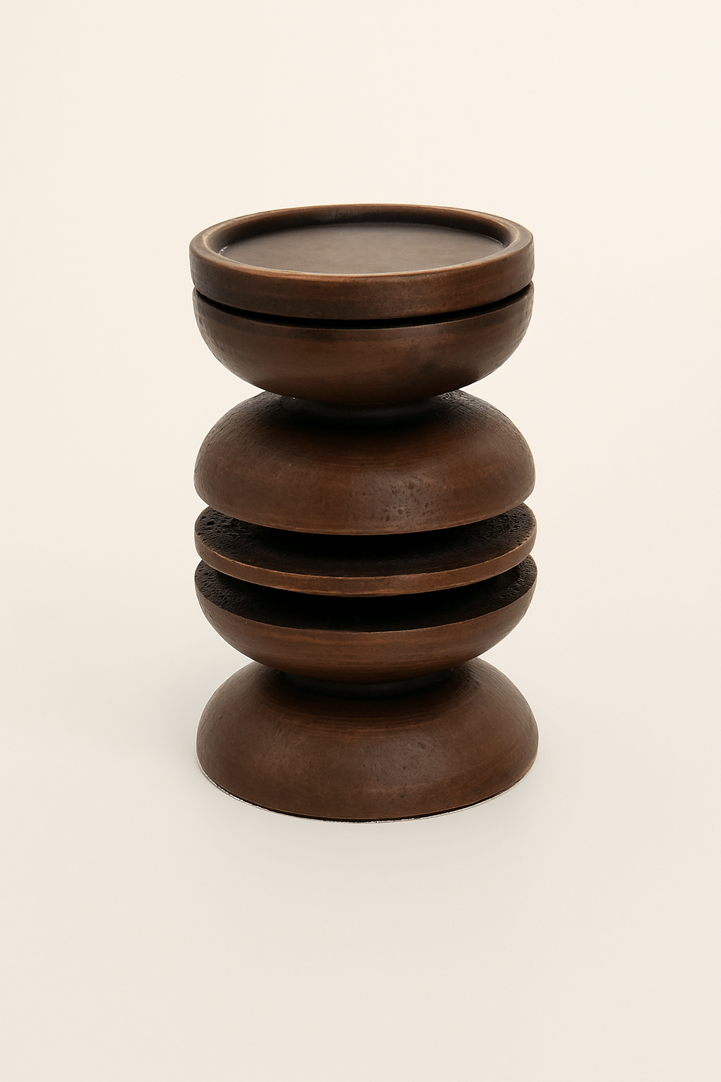 Pillar Holder