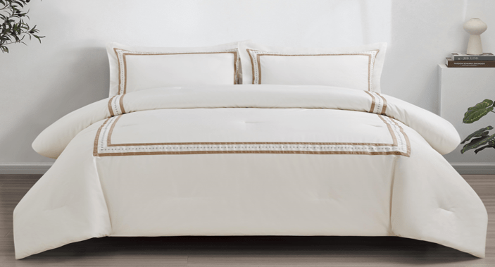 TH-E2065 Mark S Comforter Sets