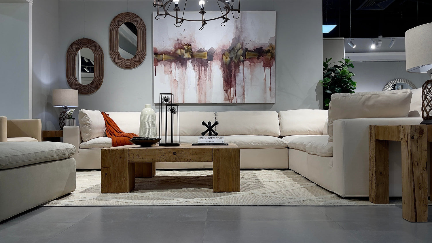 Elitey armless sectional