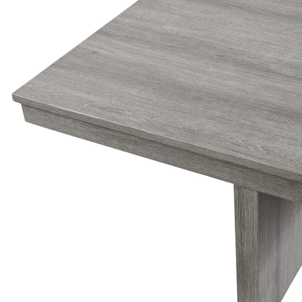 Uster Coffee Table W/ Four Stools