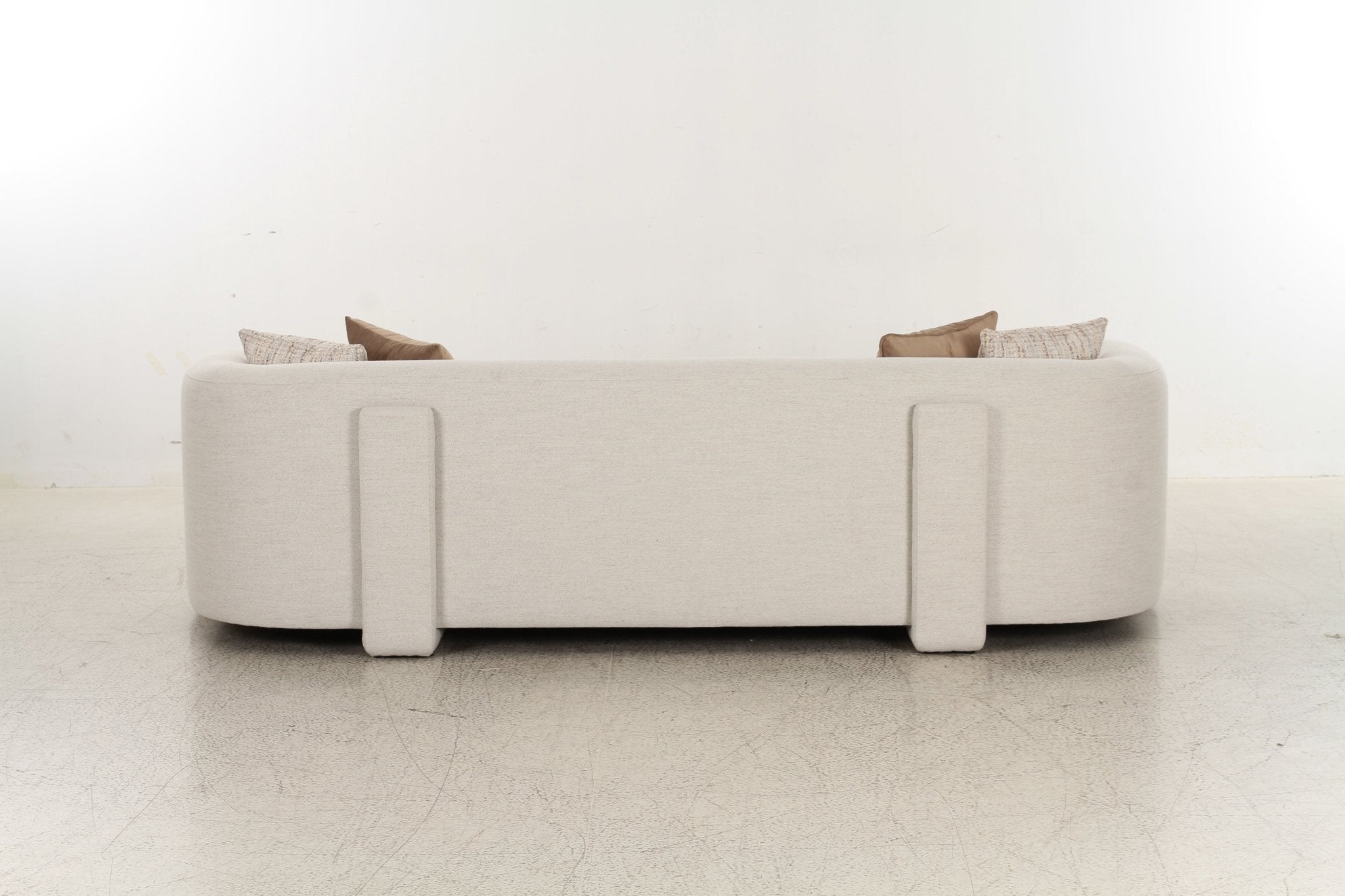 Vienna White Sofa set with Free Rug